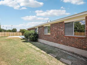 1802 Kwai CV, Leander TX 78641
