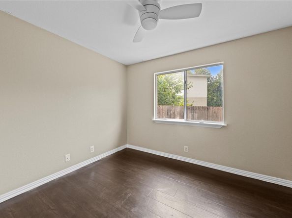 1802 Kwai CV, Leander TX 78641