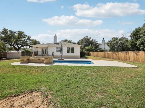 1802 Kwai CV, Leander TX 78641