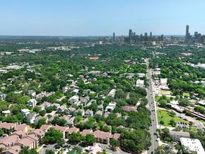 2801 Dulce LN 722, Austin TX 78704