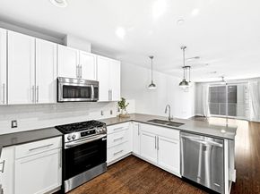 2801 Dulce LN 722, Austin TX 78704