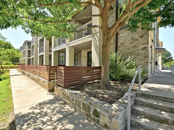 2801 Dulce LN 722, Austin TX 78704