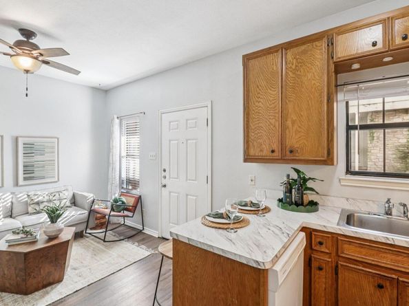 4401 Speedway 105, Austin TX 78751