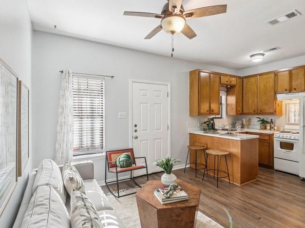 4401 Speedway 105, Austin TX 78751