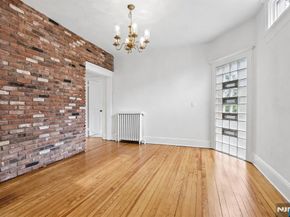 161 Chestnut Street, Leonia NJ 07605