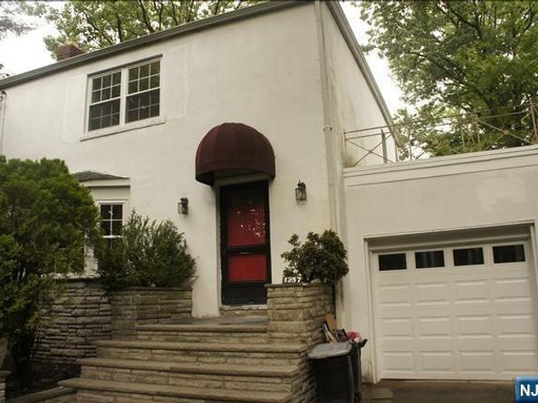 1257 Briar Way, Fort Lee NJ 07024