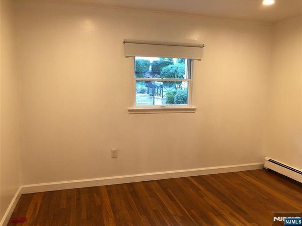 1160 River Road, Edgewater NJ 07020