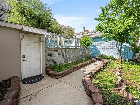 263 Morningside Avenue, Cliffside Park NJ 07010
