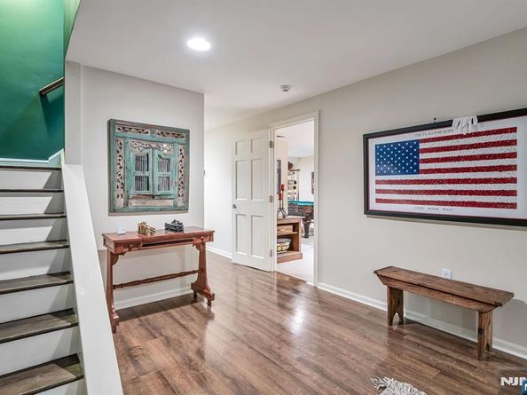 1115 Buckingham Road, Fort Lee NJ 07024