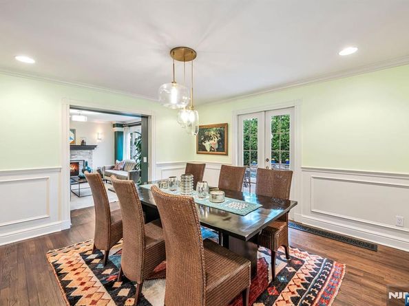 1115 Buckingham Road, Fort Lee NJ 07024