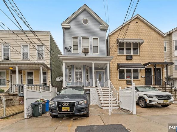 86 Clendenny Avenue, Jersey City NJ 07304