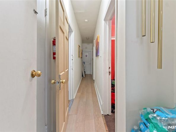 86 Clendenny Avenue, Jersey City NJ 07304