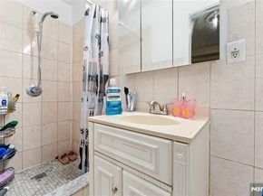 86 Clendenny Avenue, Jersey City NJ 07304