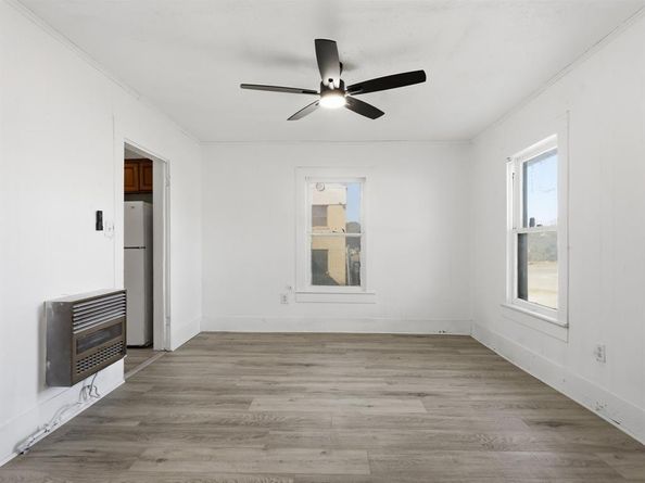 5229  Kilpatrick Avenue , Fort Worth Texas 76107