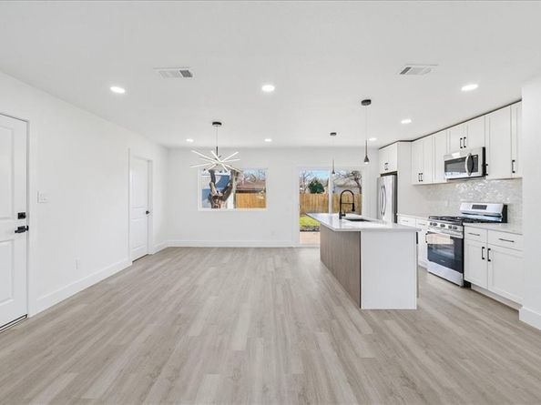 2903  Lowell Drive , Irving Texas 75062