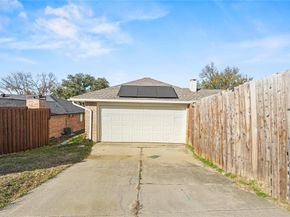 1614  Chesterfield Drive , Carrollton Texas 75007