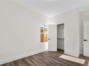 1638  Garden Drive , Dallas Texas 75215