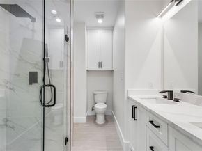 1638  Garden Drive , Dallas Texas 75215