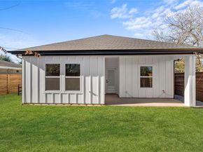 1638  Garden Drive , Dallas Texas 75215