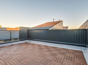 2906  Hawthorne Avenue  103, Dallas Texas 75219