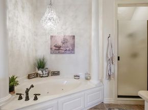 612  Rockingham Drive , Irving Texas 75063