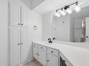 625  Fiesta Circle , Irving Texas 75063