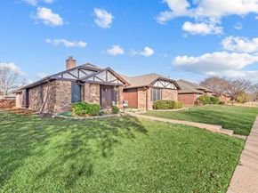2813  Andrea Lane , Garland Texas 75040