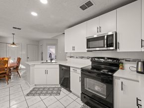 2813  Andrea Lane , Garland Texas 75040