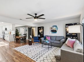 1237  Fuller  , Dallas Texas 75218