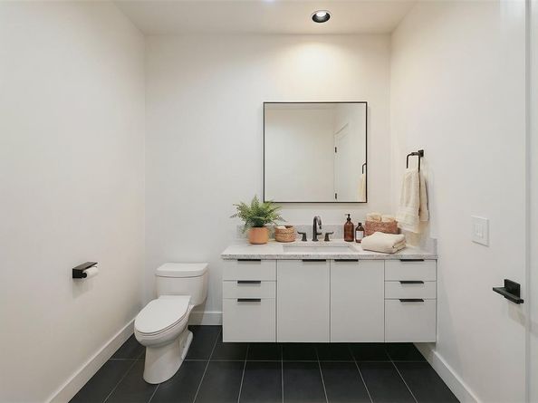 1711  Morris Street , Dallas Texas 75212