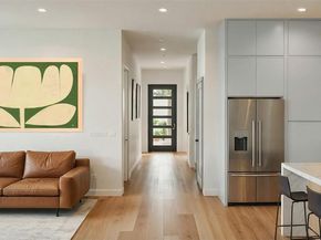 1711  Morris Street , Dallas Texas 75212