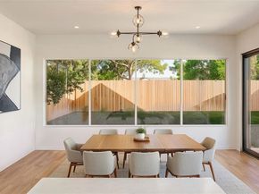 1711  Morris Street , Dallas Texas 75212