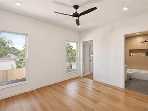 1711  Morris Street , Dallas Texas 75212