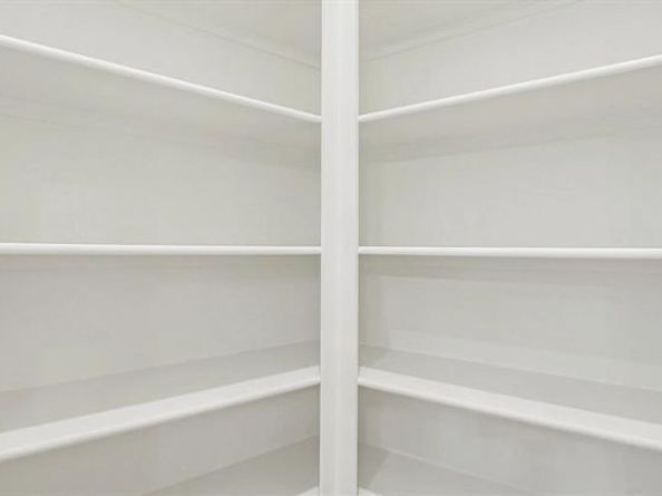 2613  Lost Maples Lane , Dallas Texas 75228