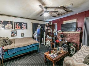 2721  Finley Street , Fort Worth Texas 76111