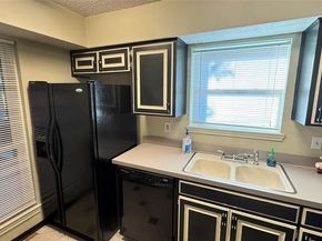 1200  Calico Lane  820, Arlington Texas 76011