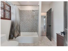 403 S Marlborough Avenue , Dallas Texas 75208