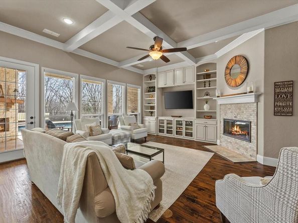 6  Waters Edge Court , Heath Texas 75032