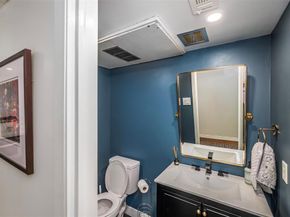 6032  Westridge Lane  211, Fort Worth Texas 76116