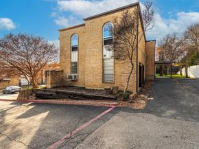 6032  Westridge Lane  211, Fort Worth Texas 76116