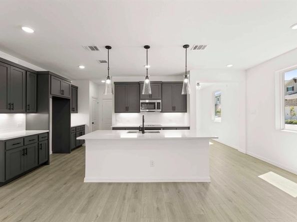 2685  Mineral Wells Lane , Dallas Texas 75228