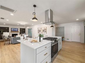 5706  Hillcroft Street , Dallas Texas 75227