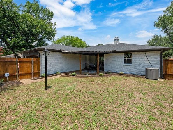 5706  Hillcroft Street , Dallas Texas 75227