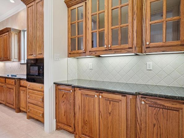 6613  Crown Forest Drive , Plano Texas 75024