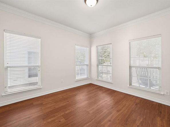1910  Saint Simons Street , Savannah Texas 76227