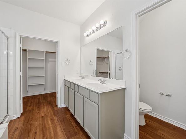 1910  Saint Simons Street , Savannah Texas 76227