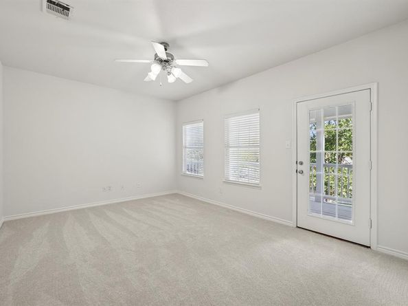 1910  Saint Simons Street , Savannah Texas 76227