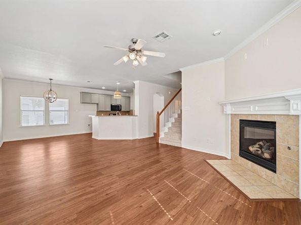 1910  Saint Simons Street , Savannah Texas 76227