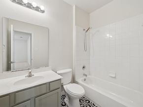 1910  Saint Simons Street , Savannah Texas 76227