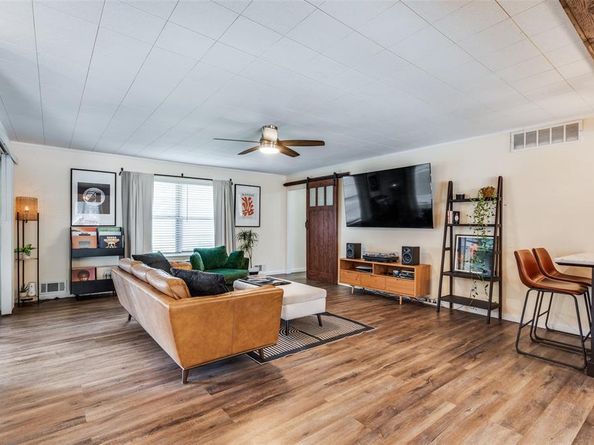 1812  17th Street , Plano Texas 75074